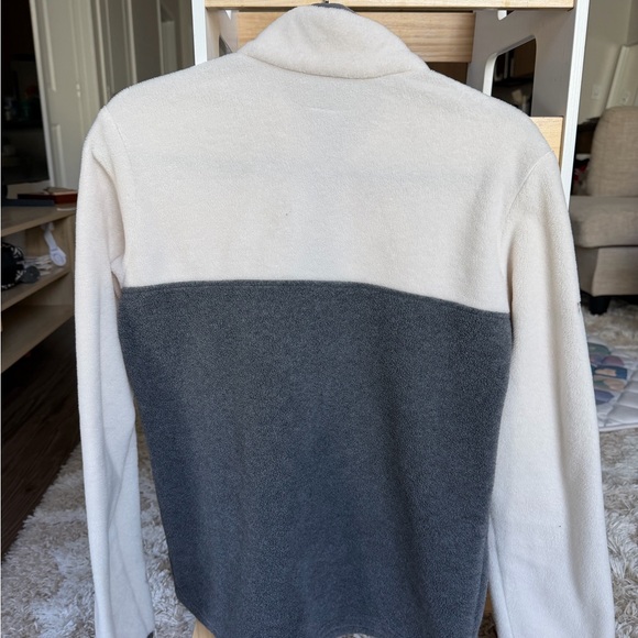 Columbia Fleece Pullover - White and Gray - Picture 5 of 7